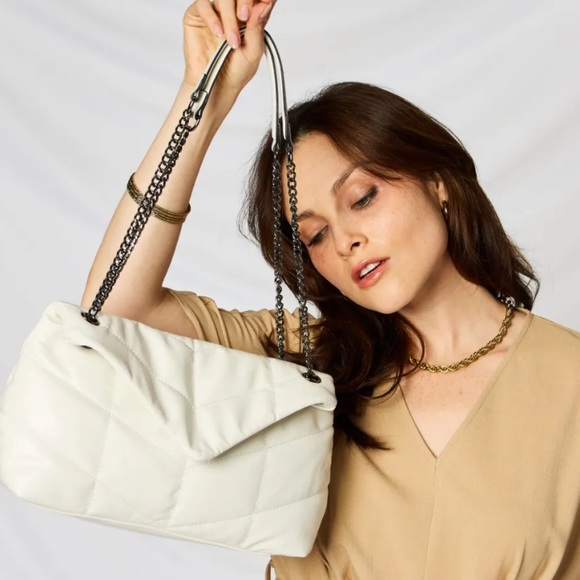 Faux Leather Sleek Chain Bag - Picture 1 of 13